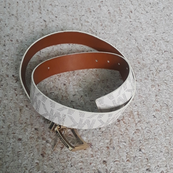 Belt - Picture 3 of 3